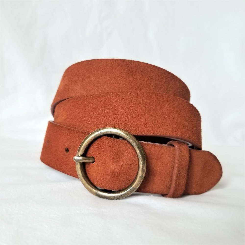 MADEWELL Suede Circle Buckle Belt